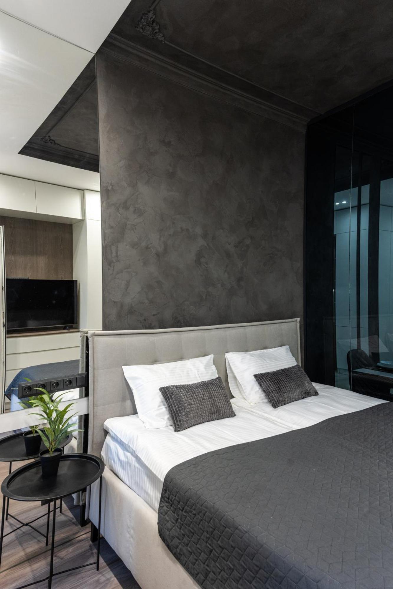 Luxury Apartments Smart House Užhorod Esterno foto